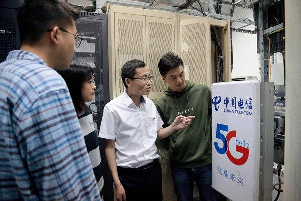 重慶電信工程師為數(shù)字生活發(fā)展按下快進(jìn)鍵